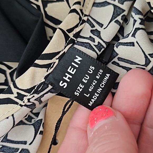 SHEIN NWT Super Unique Dress - Picture 9 of 9